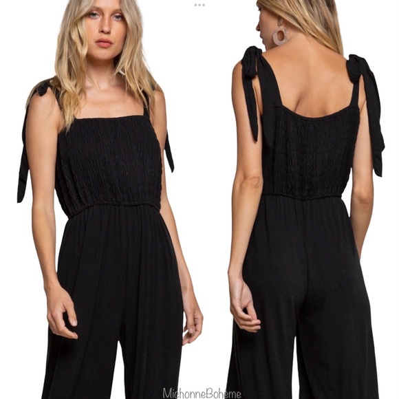 POL Black Relaxed Fit Smocked Jumpsuit Self Tie Shoulder Ribbons - Picture 4 of 16